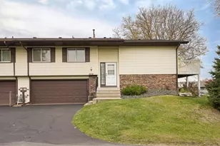 4491 Churchill St, Shoreview, MN 55126 - Photo 2