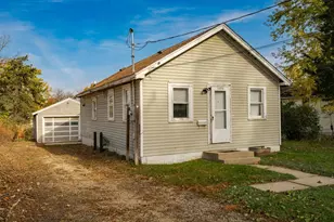 1909 5th St SW, Rochester, MN 55902 - Photo 1