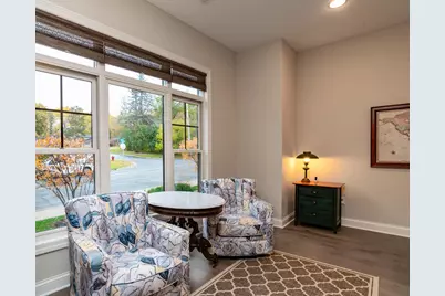 1957 Oak Street, Mendota Heights, MN 55118 - Photo 6