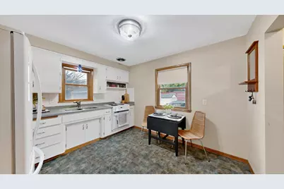 1500 16 1/2 Avenue NW, Rochester, MN 55901 - Photo 8