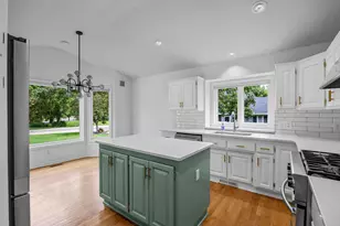 5553 Fenway Ct, White Bear Lake, MN 55110 - Photo 6