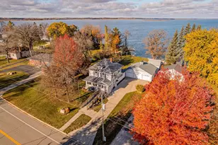 905 E Lake St, Osakis, MN 56360 - Photo 1