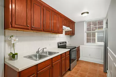 2507 Lyndale Avenue S, Minneapolis, MN 55405 - Photo 4