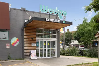 2507 Lyndale Avenue S, Minneapolis, MN 55405 - Photo 50