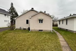 3725 Mayfair Ave, Hibbing, MN 55746 - Photo 50