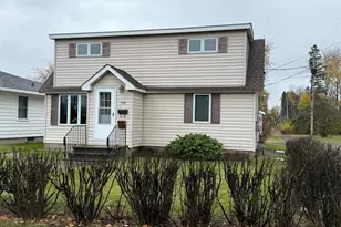 3725 Mayfair Ave, Hibbing, MN 55746 - Photo 2