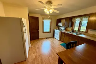 3725 Mayfair Ave, Hibbing, MN 55746 - Photo 42