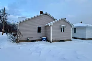 3725 Mayfair Ave, Hibbing, MN 55746 - Photo 4