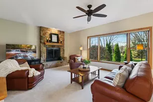 8190 Kelzer Pond Dr, Victoria, MN 55386 - Photo 6