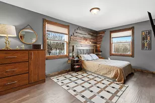 1432 Rose Pl, Roseville, MN 55113 - Photo 16