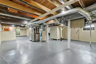 1432 Rose Pl, Roseville, MN 55113 - Photo 28