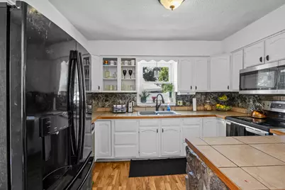 308 8th Avenue SE, Forest Lake, MN 55025 - Photo 6