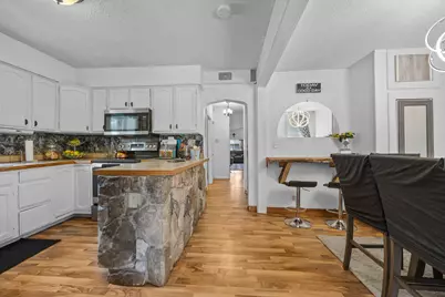 308 8th Avenue SE, Forest Lake, MN 55025 - Photo 4