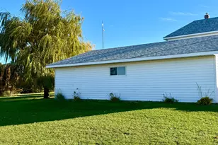106 N 2nd St, Belview, MN 56214 - Photo 28