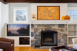 18065 Berry Ln, Deephaven, MN 55391 - Photo 12