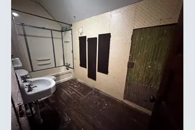 211 Maple Avenue NE, Cass Lake, MN 56633 - Photo 16