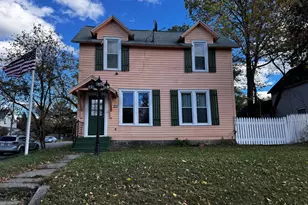 211 Maple Ave N E, Cass Lake, MN 56633 - Photo 1