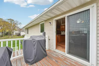 665 Flora Square, Prescott, WI 54021 - Photo 48