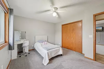 665 Flora Square, Prescott, WI 54021 - Photo 20