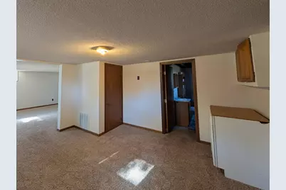 1002 N 6th Street, Montevideo, MN 56265 - Photo 20