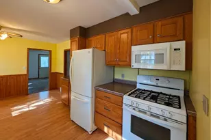 1002 N 6th St, Montevideo, MN 56265 - Photo 6