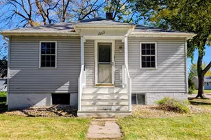 1002 N 6th St, Montevideo, MN 56265 - Photo 2