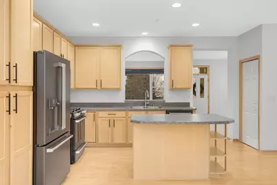 13765 54th Avenue N, Plymouth, MN 55446 - Photo 16