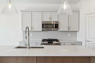 17811 Ellsworth Drive, Lakeville, MN 55044 - Photo 8