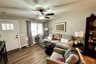 5522 Cottage Ln, Eau Claire, WI 54701 - Photo 10