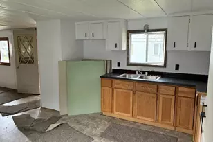 910 1st St, Glenwood City, WI 54013 - Photo 14