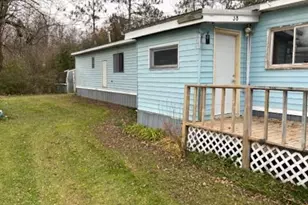 910 1st St, Glenwood City, WI 54013 - Photo 24