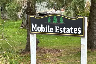 910 1st St, Glenwood City, WI 54013 - Photo 2