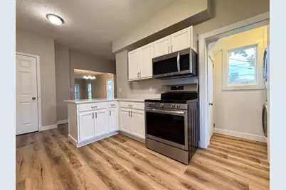 315 3rd Street SW, Stewartville, MN 55976 - Photo 6