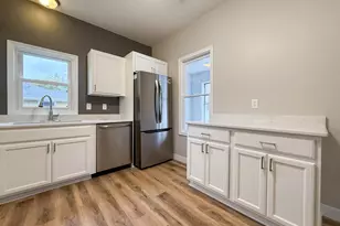 315 3rd St SW, Stewartville, MN 55976 - Photo 4