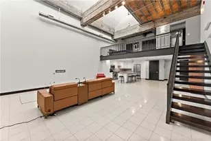 214 4th St E, Saint Paul, MN 55101 - Photo 2