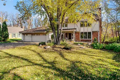 8747 Bentwood Drive, Eden Prairie, MN 55344 - Photo 34