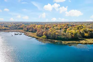 8747 Bentwood Dr, Eden Prairie, MN 55344 - Photo 48