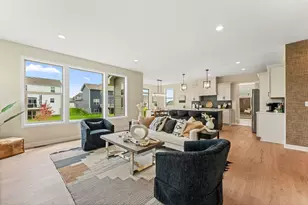 17924 Headwaters Dr, Lakeville, MN 55044 - Photo 10