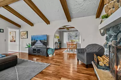 1533 Clare Lane, Wayzata, MN 55391 - Photo 8