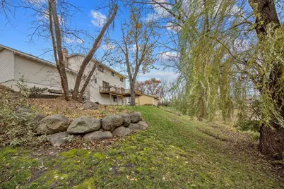 13204 Sheffield Curve, Hopkins, MN 55305 - Photo 30