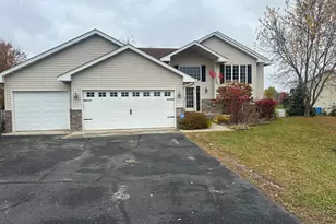 844 Beech Ln S, Annandale, MN 55302 - Photo 1