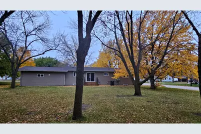 1006 6th Avenue N, Wheaton, MN 56296 - Photo 6