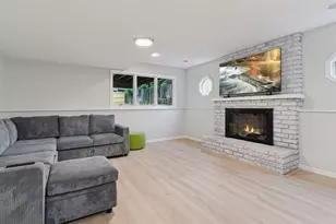 613 S Owasso Blvd W, Roseville, MN 55113 - Photo 18