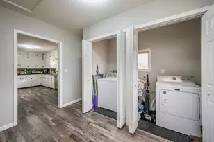 602 Kenzie St, Sherburn, MN 56171 - Photo 16