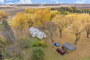 602 Kenzie St, Sherburn, MN 56171 - Photo 32