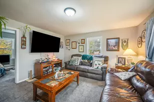 602 Kenzie St, Sherburn, MN 56171 - Photo 4