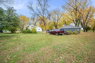 602 Kenzie St, Sherburn, MN 56171 - Photo 30