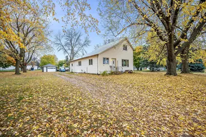 602 Kenzie Street, Sherburn, MN 56171 - Photo 2