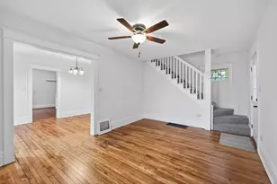 1711 4th St E, Saint Paul, MN 55106 - Photo 2
