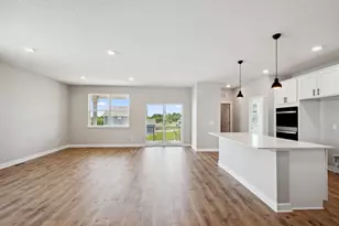 1513 Clover Preserve Wy, Chaska, MN 55318 - Photo 10